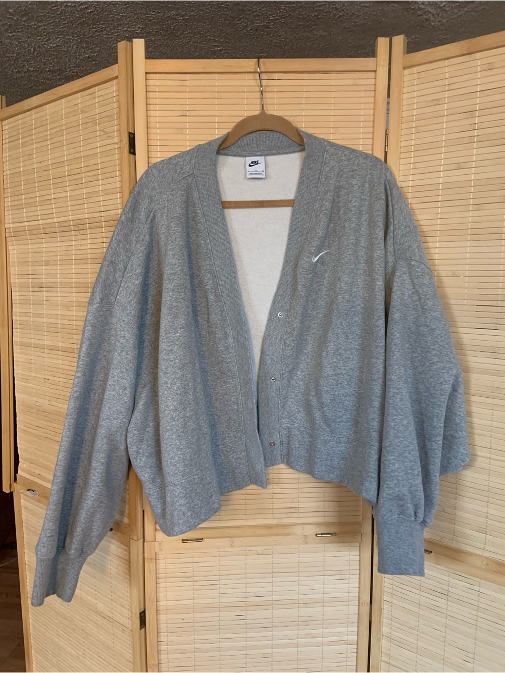 Nike Heather Gray Cropped Button Cardigan